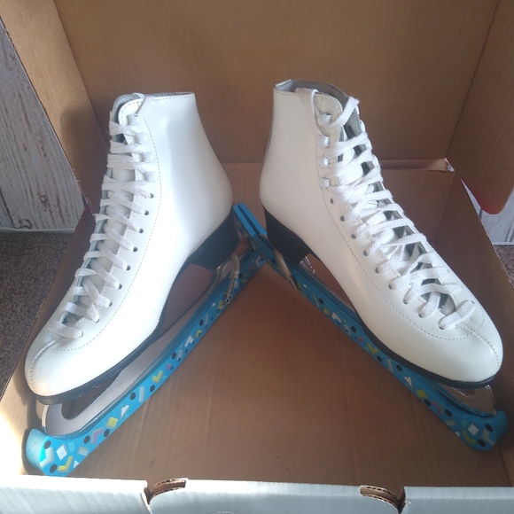 Jackson Novice II 710 Women's Size 6 White Lace Up Figure Skating Skates - Picture 5 of 9